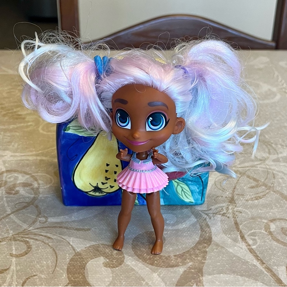 2017 Hairdorables Willow Doll